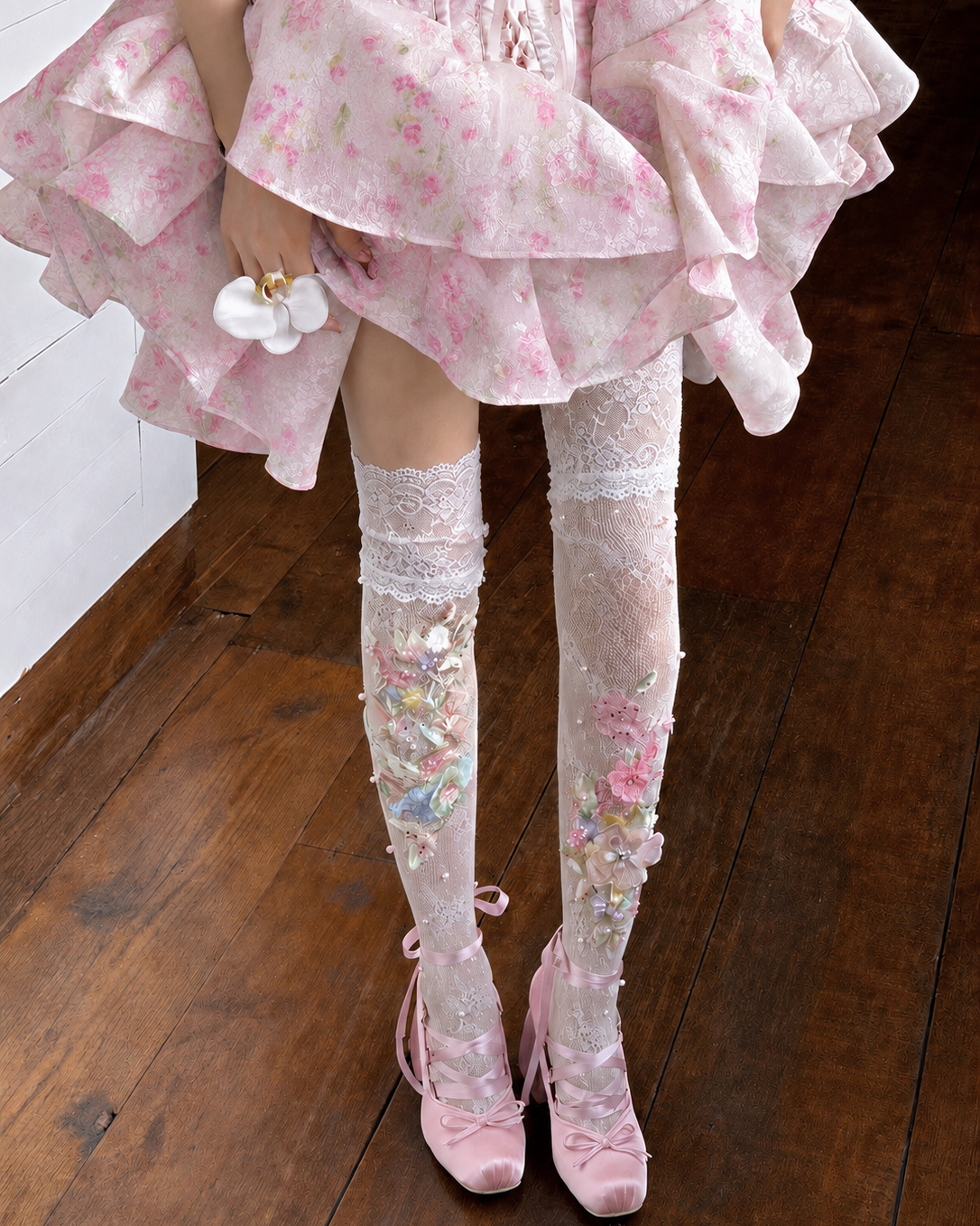Fairy Bloom Lace Thigh-Highs