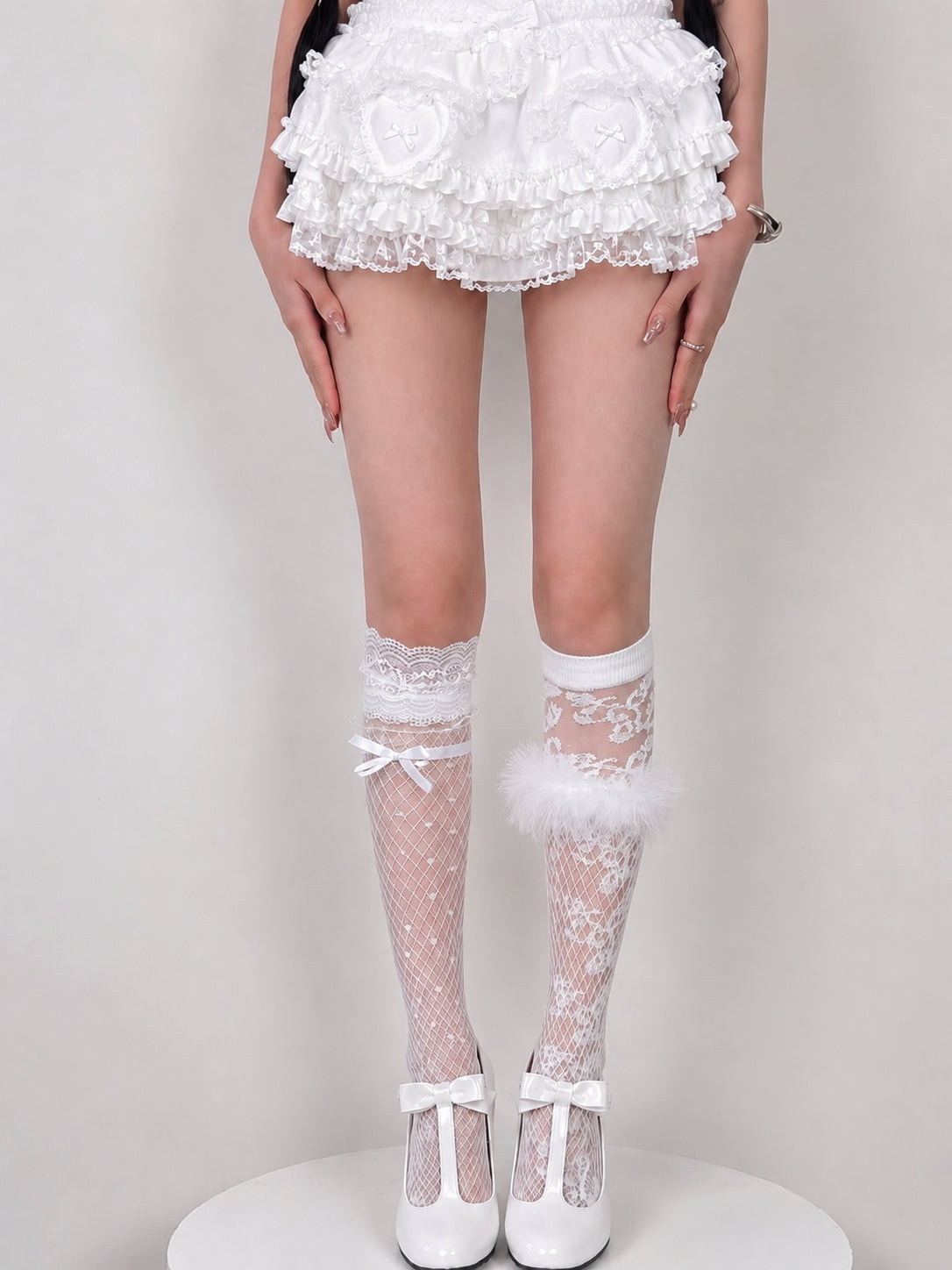 Powder Puff Mismatch — Dollcore Lace Mix Socks